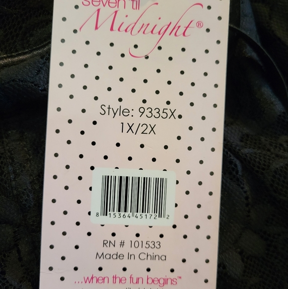 Two piece lace top & bottom intimate - Picture 2 of 3